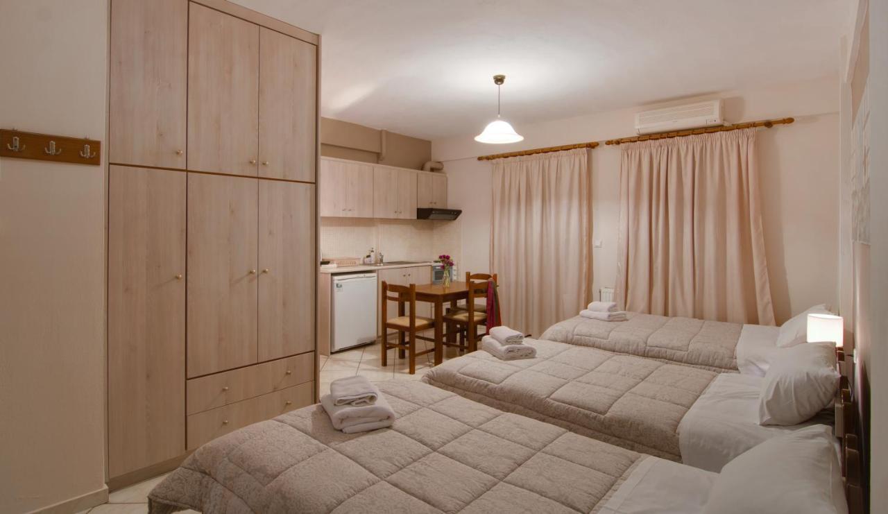 Tsironis Guesthouse 이오아니아 외부 사진